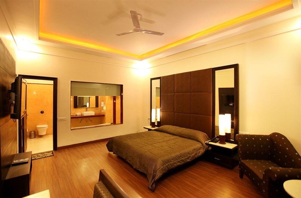 Grand View Hotel Dalhousie Bagian luar foto